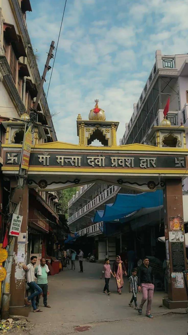 Ropeway cars climbing to Mansa Devi temple, Haridwar