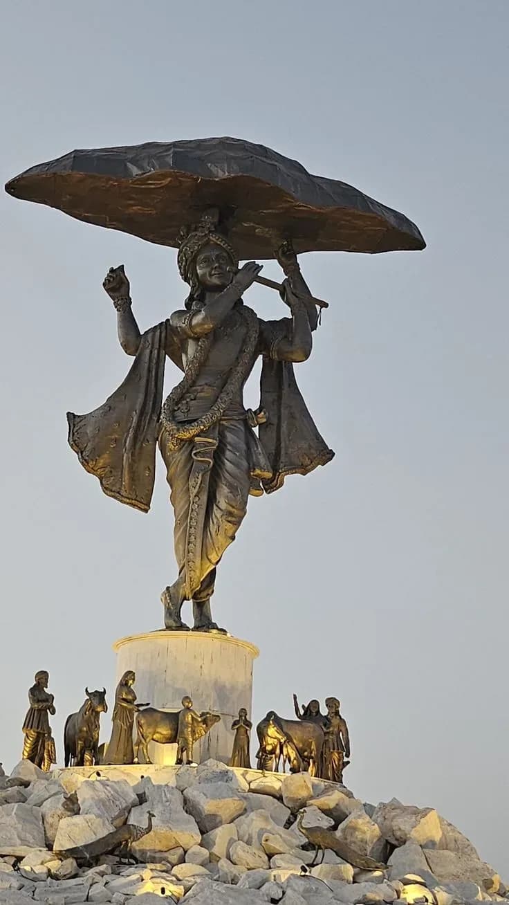 Radha Rani temple on the hill at Barsana